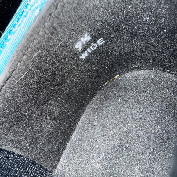 TicTacToe “Pixie” shoes - size 9.5 wide  - D24 - Picture 8 of 11